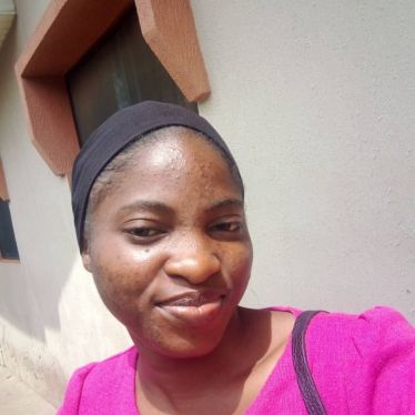Esther Babatunde