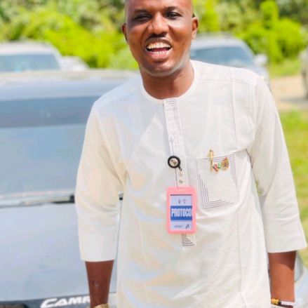 Akinyemi Samson oluwatosin