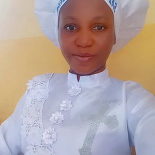 Sis Olusola (Christ in me)