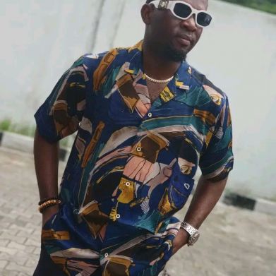 Emmanuel ama kalu