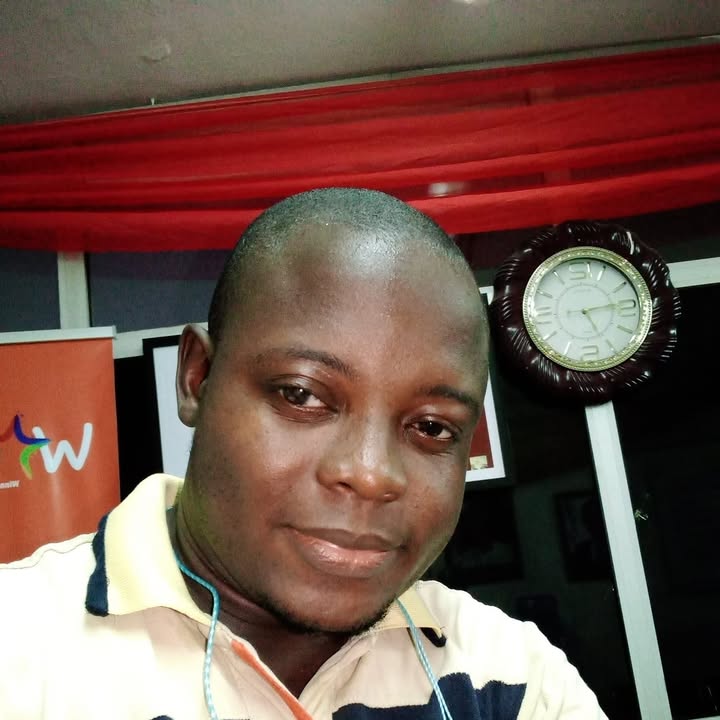 Giwa Laykon Hartondar