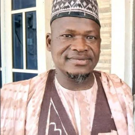 Abubakar Tukur B