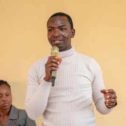 SAMUEL FAROHUNBI