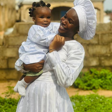 Comfort and ayo