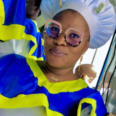 Sis Mosunmade