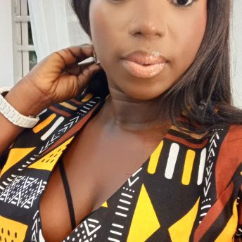 Omolola
