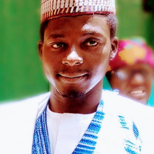 Abdulfatah Auwal searaki