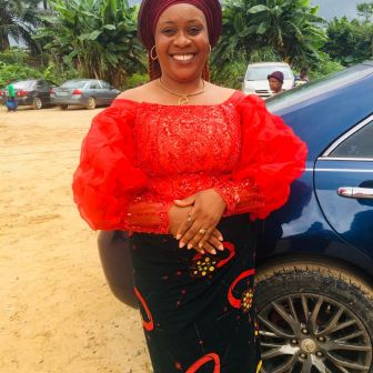 Lady precious Azuowu