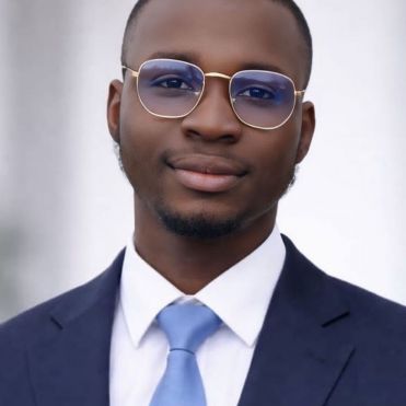 Enayon Elijah, Dishu