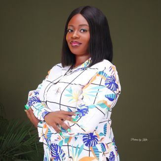 Lola_nimiofthemosthigh