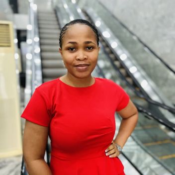 Oghenetejiri Oshenyeshu