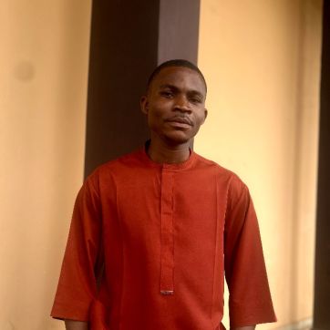 Seun Akinlami