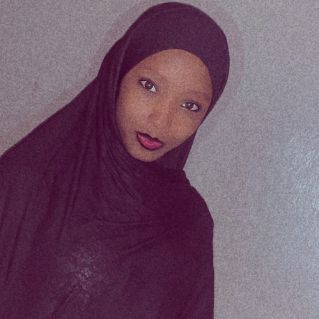 Sa'adatu labaran saulawa