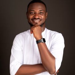 MR LEGACY